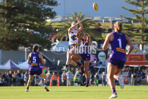 AFLW 2024 Round 07 - Fremantle v Carlton - A-55258635