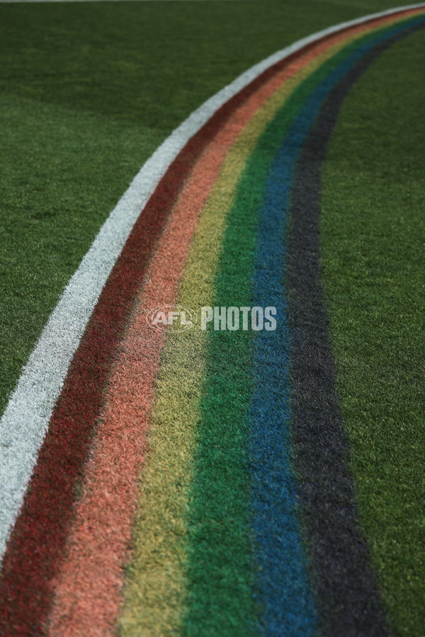 AFLW 2024 Round 07 - GWS v Adelaide - A-55269892