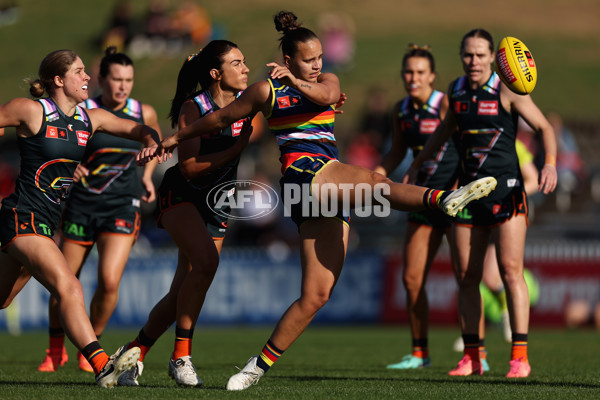 AFLW 2024 Round 07 - GWS v Adelaide - A-55275911