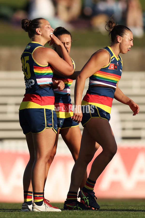 AFLW 2024 Round 07 - GWS v Adelaide - A-55278697