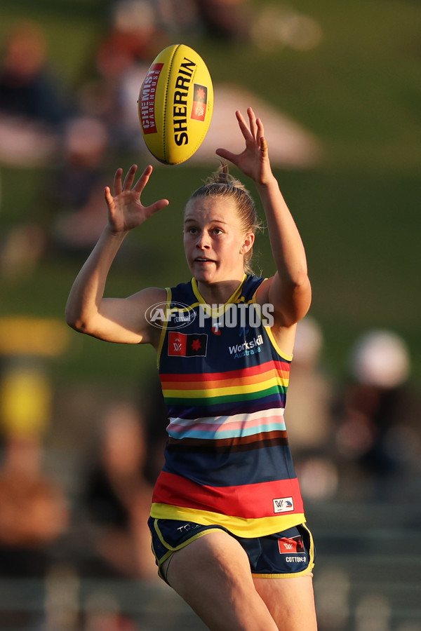 AFLW 2024 Round 07 - GWS v Adelaide - A-55281065