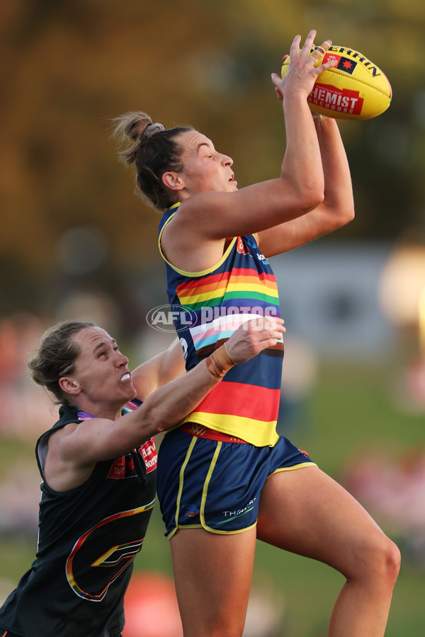 AFLW 2024 Round 07 - GWS v Adelaide - A-55281080