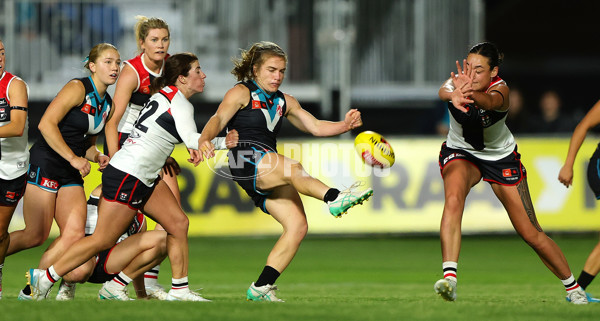 AFLW 2024 Round 08 - Port Adelaide v St Kilda - A-55336504