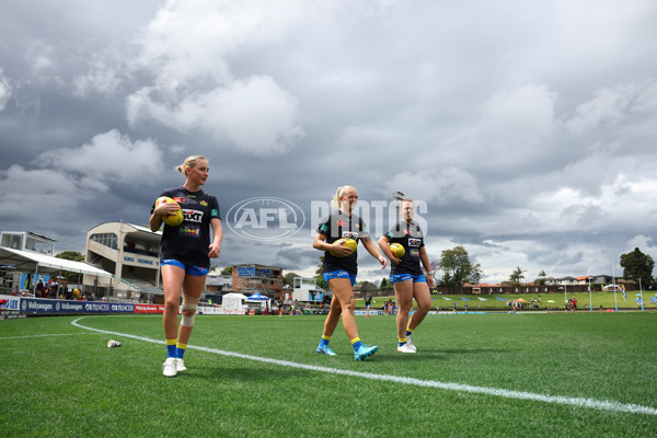AFLW 2024 Round 08 - Sydney v Gold Coast - A-55342038