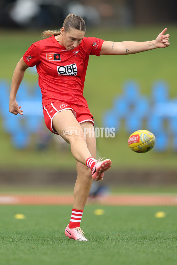 AFLW 2024 Round 08 - Sydney v Gold Coast - A-55344367