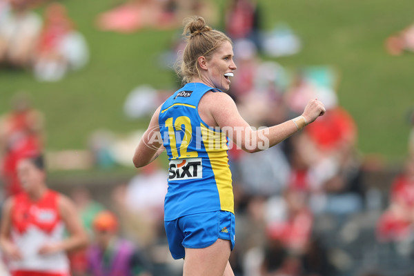 AFLW 2024 Round 08 - Sydney v Gold Coast - A-55344458