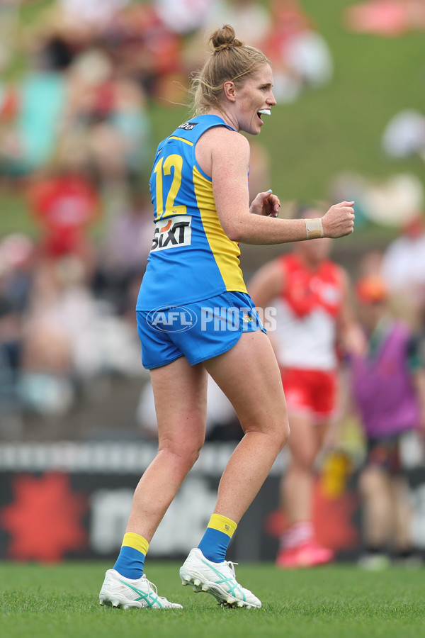 AFLW 2024 Round 08 - Sydney v Gold Coast - A-55344463