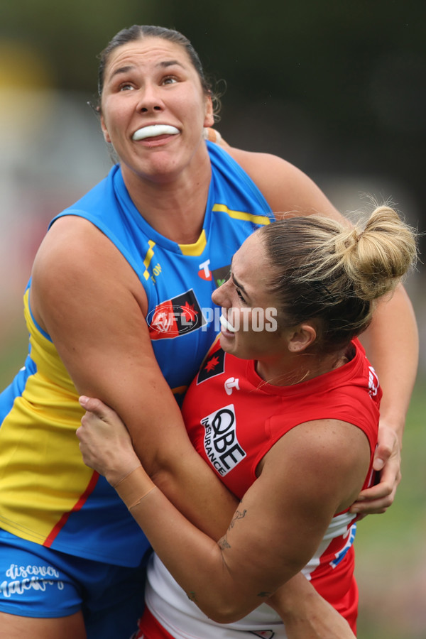 AFLW 2024 Round 08 - Sydney v Gold Coast - A-55345650
