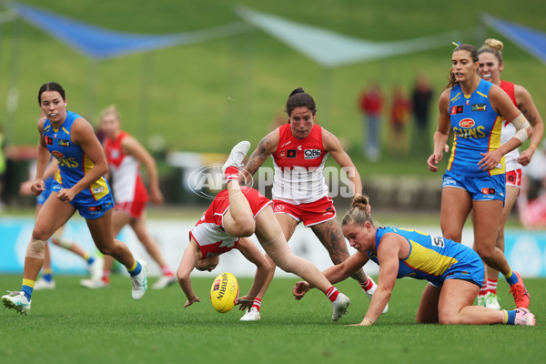AFLW 2024 Round 08 - Sydney v Gold Coast - A-55345666