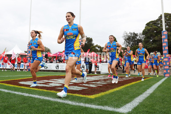 AFLW 2024 Round 08 - Sydney v Gold Coast - A-55347087