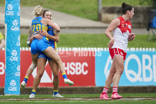 AFLW 2024 Round 08 - Sydney v Gold Coast - A-55348841