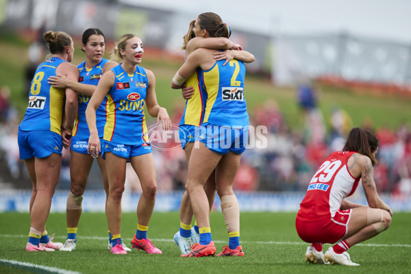 AFLW 2024 Round 08 - Sydney v Gold Coast - A-55348893