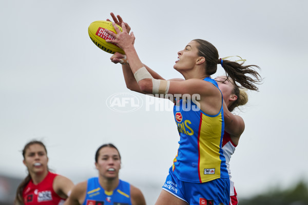 AFLW 2024 Round 08 - Sydney v Gold Coast - A-55349426