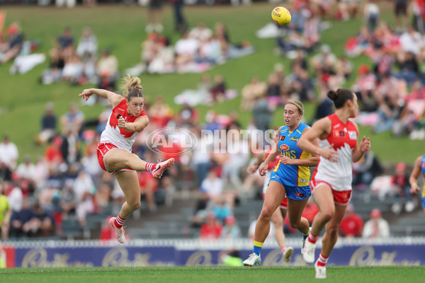 AFLW 2024 Round 08 - Sydney v Gold Coast - A-55369064
