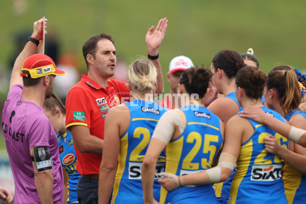 AFLW 2024 Round 08 - Sydney v Gold Coast - A-55370450