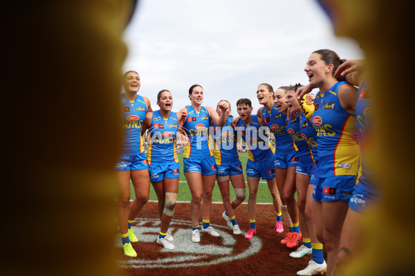 AFLW 2024 Round 08 - Sydney v Gold Coast - A-55370460