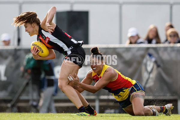 AFLW 2024 Round 08 - Collingwood v Adelaide - A-55383748