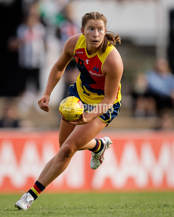 AFLW 2024 Round 08 - Collingwood v Adelaide - A-55386387