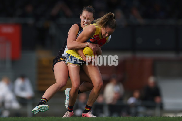 AFLW 2024 Round 08 - Collingwood v Adelaide - A-55386443