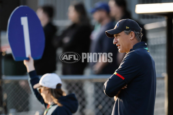 AFLW 2024 Round 08 - Collingwood v Adelaide - A-55388943