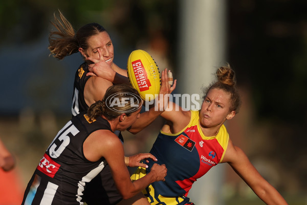 AFLW 2024 Round 08 - Collingwood v Adelaide - A-55388981