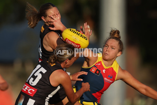 AFLW 2024 Round 08 - Collingwood v Adelaide - A-55388983