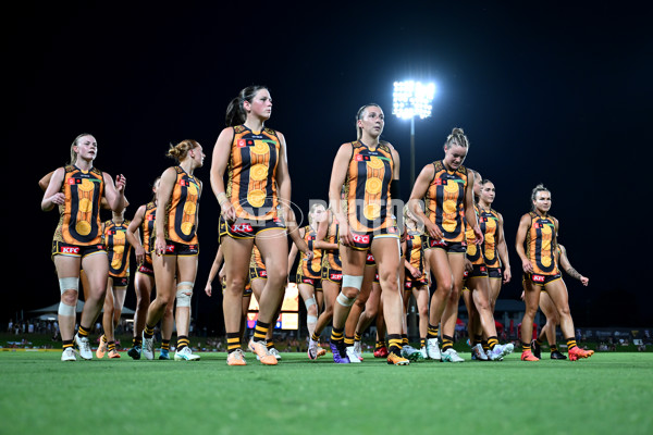 AFLW 2024 Round 09 - Hawthorn v Narrm - A-55431089