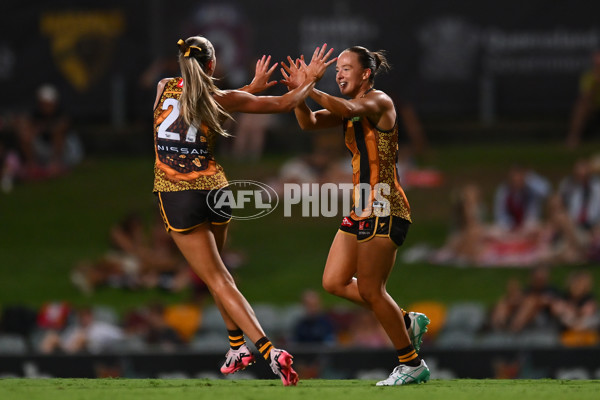 AFLW 2024 Round 09 - Hawthorn v Narrm - A-55442950