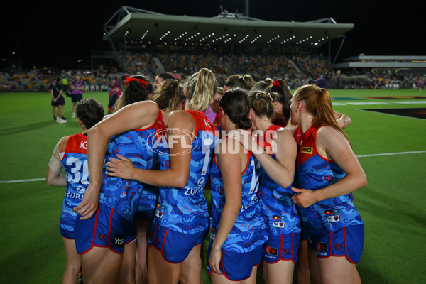 AFLW 2024 Round 09 - Hawthorn v Narrm - A-55442976