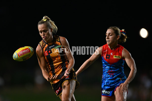 AFLW 2024 Round 09 - Hawthorn v Narrm - A-55443009