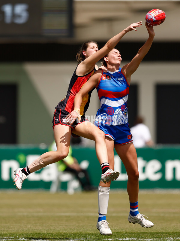 AFLW 2024 Round 09 - Western Bulldogs v Euro-Yroke - A-55489721