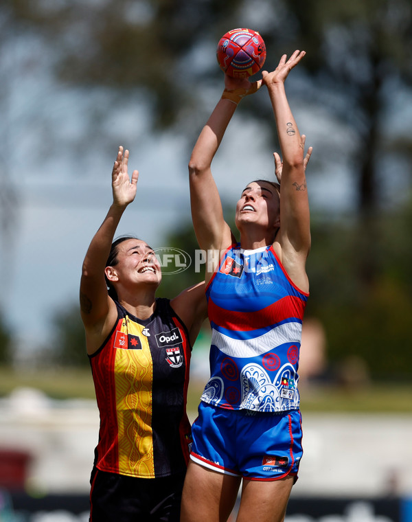 AFLW 2024 Round 09 - Western Bulldogs v Euro-Yroke - A-55489755