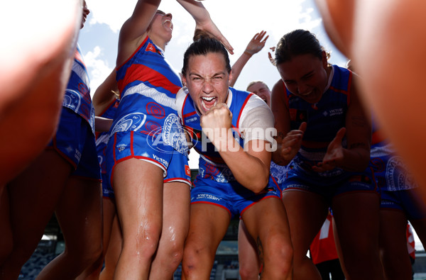 AFLW 2024 Round 09 - Western Bulldogs v Euro-Yroke - A-55490879
