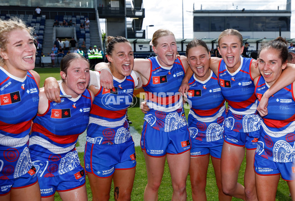 AFLW 2024 Round 09 - Western Bulldogs v Euro-Yroke - A-55492056