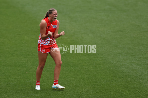 AFLW 2024 Round 10 - Sydney v Waalitj Marawar - A-55556761