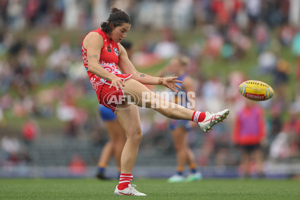 AFLW 2024 Round 10 - Sydney v Waalitj Marawar - A-55558916