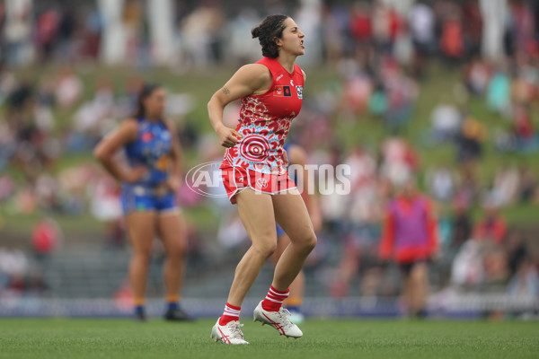 AFLW 2024 Round 10 - Sydney v Waalitj Marawar - A-55558919