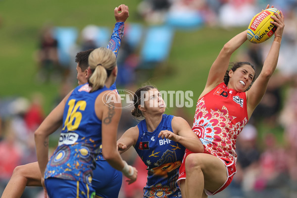 AFLW 2024 Round 10 - Sydney v Waalitj Marawar - A-55559729