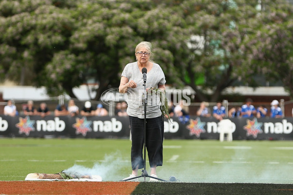 AFLW 2024 Round 10 - North Melbourne v Gold Coast - A-55564529