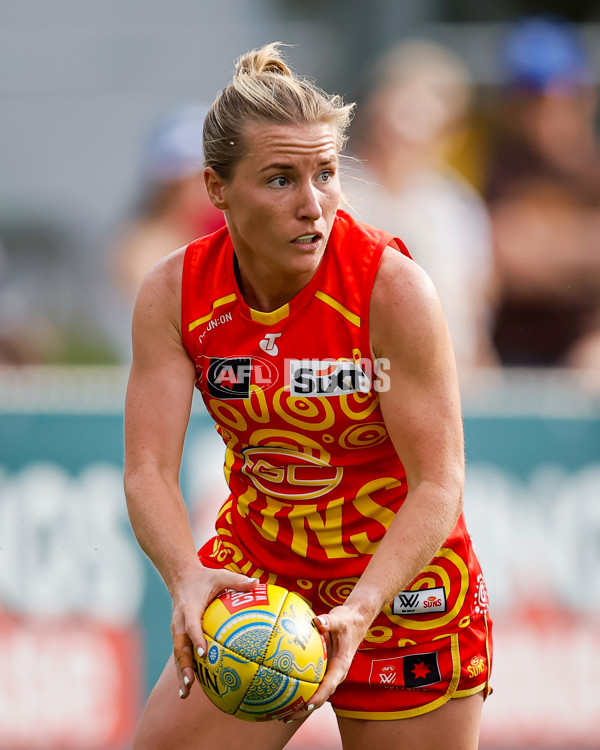 AFLW 2024 Round 10 - North Melbourne v Gold Coast - A-55564974