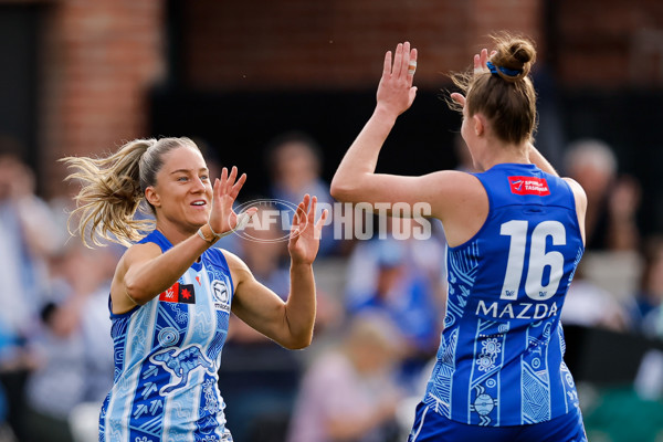 AFLW 2024 Round 10 - North Melbourne v Gold Coast - A-55564998