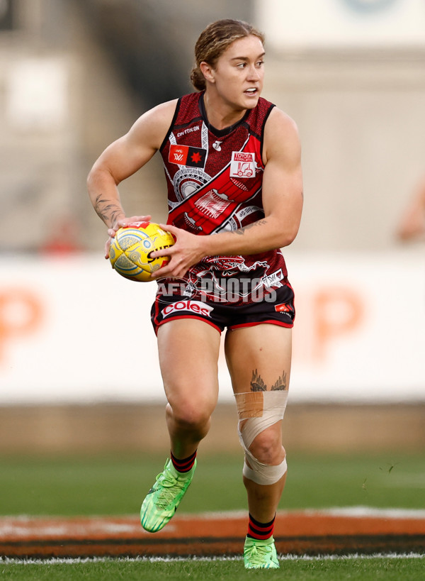 AFLW 2024 Round 10 - Carlton v Essendon - A-55567961