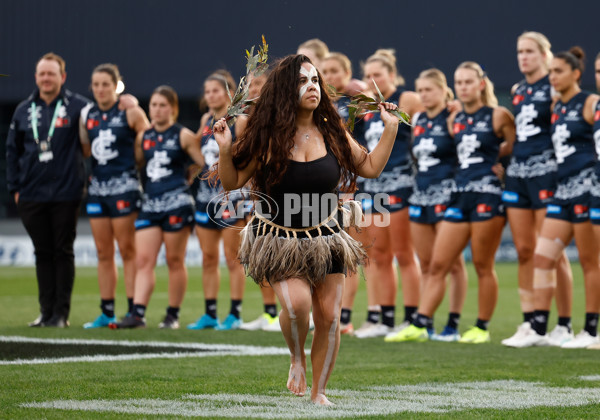 AFLW 2024 Round 10 - Carlton v Essendon - A-55570395