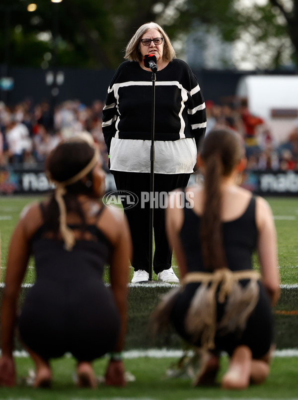 AFLW 2024 Round 10 - Carlton v Essendon - A-55571760