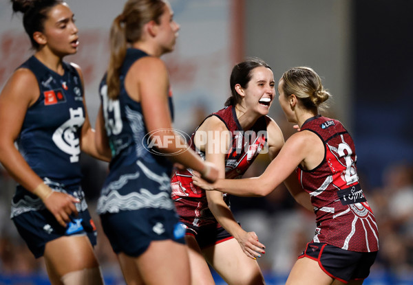 AFLW 2024 Round 10 - Carlton v Essendon - A-55571795