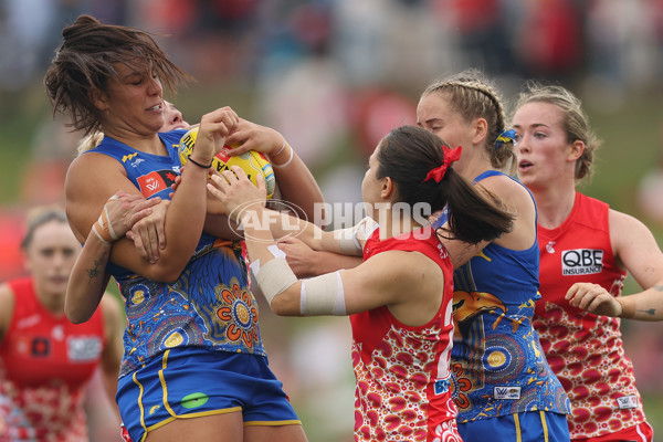 AFLW 2024 Round 10 - Sydney v Waalitj Marawar - A-55571814