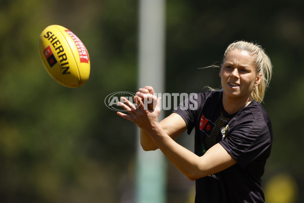 AFLW 2024 Round 10 - Richmond v Hawthorn - A-55578880