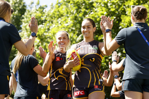AFLW 2024 Round 10 - Richmond v Hawthorn - A-55579879