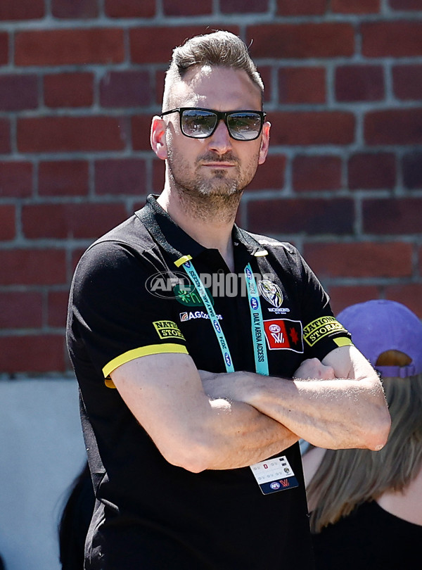 AFLW 2024 Round 10 - Richmond v Hawthorn - A-55585618