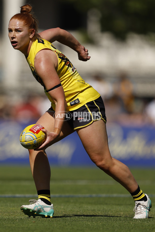 AFLW 2024 Round 10 - Richmond v Hawthorn - A-55586220